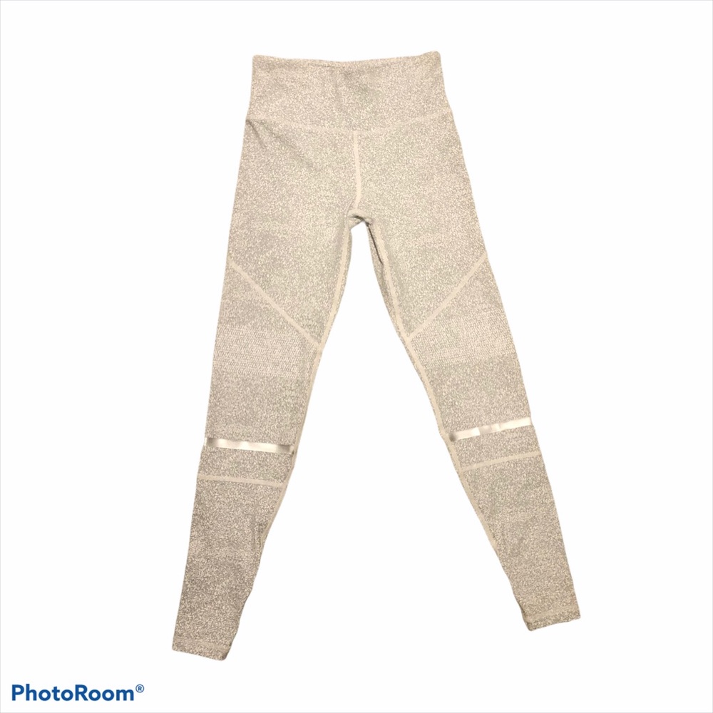 50% OFF Lilybod Leggings